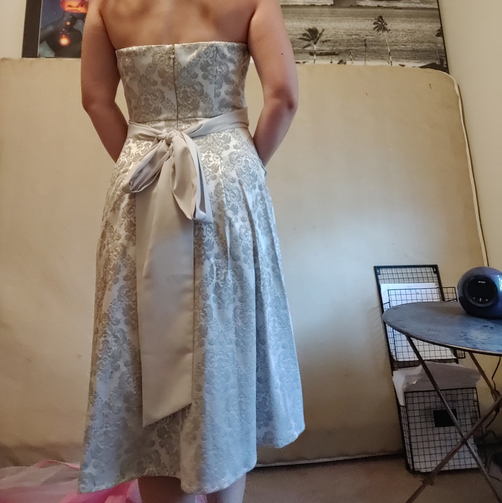 New York & Company Dress - Picture 2 of 3